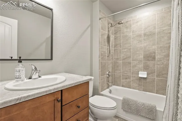 $459,900 | 1344 Sunshine Valley Way, Colorado Springs, CO 80921