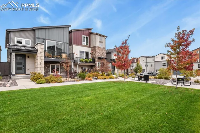 $459,900 | 1344 Sunshine Valley Way, Colorado Springs, CO 80921