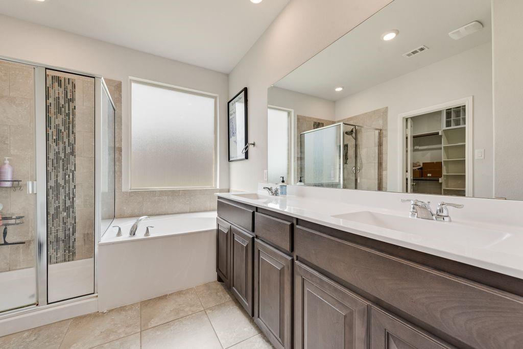 444 Windsail Lane Azle, TX 76020 - Photo 14 of 22