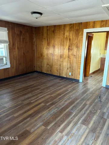 $99,900 | 604 East Church Street, Greeneville, TN 37743