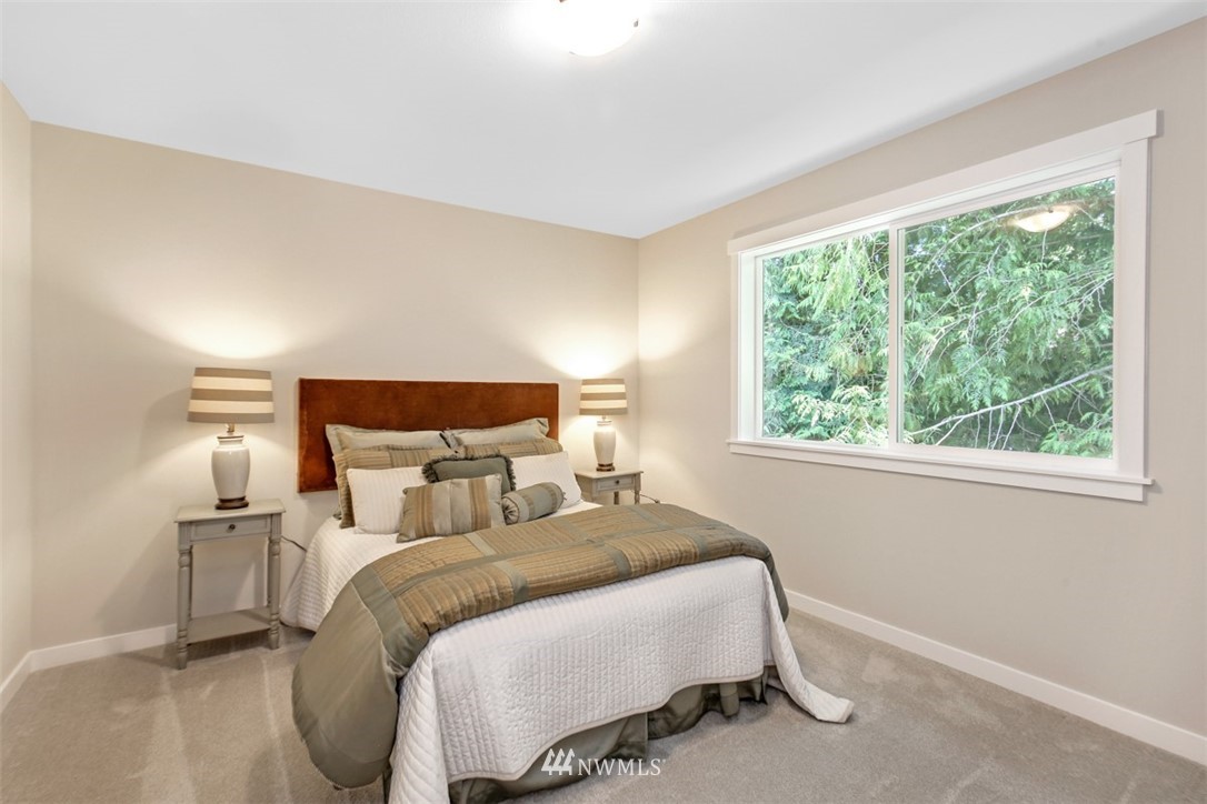 8638 184th Street Southwest Edmonds, WA 98026 - Photo 18 of 25 Gallery Image 18