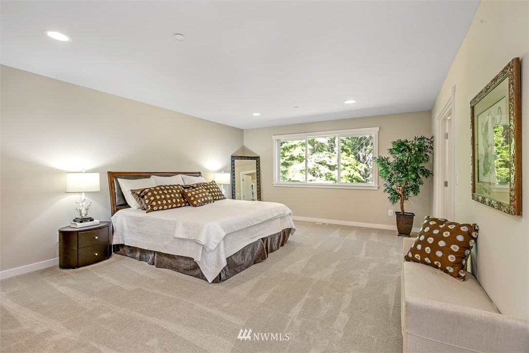 8638 184th Street Southwest Edmonds, WA 98026 - Photo 19 of 25 Gallery Image 19