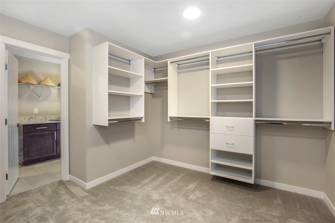 8638 184th Street Southwest Edmonds, WA 98026 - Photo 21 of 25 Gallery Image 21