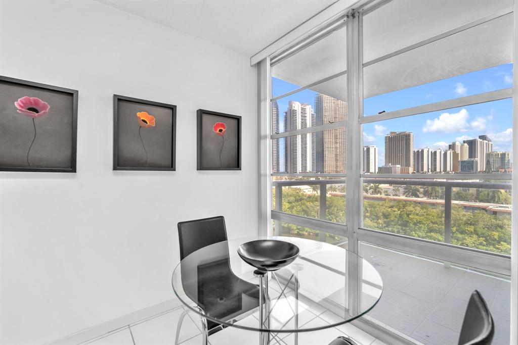 230 174th Street, Unit 901 Sunny Isles Beach, FL 33160 - Photo 13 of 38