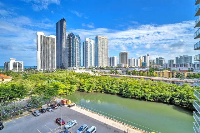 $2,450 | 230 174th Street, Unit 901, Sunny Isles Beach, FL 33160