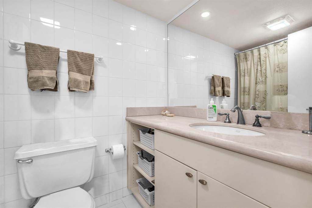 230 174th Street, Unit 901 Sunny Isles Beach, FL 33160 - Photo 27 of 38