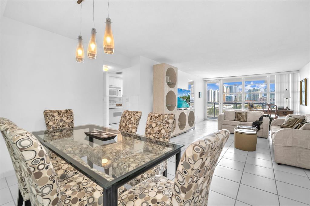 230 174th Street, Unit 901 Sunny Isles Beach, FL 33160 - Photo 8 of 38