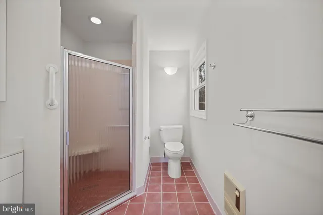 $485,000 | 8604 Imperial Drive, Laurel, MD 20708