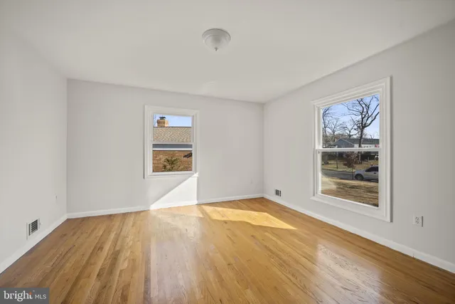 $485,000 | 8604 Imperial Drive, Laurel, MD 20708