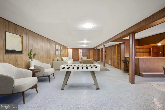 $485,000 | 8604 Imperial Drive, Laurel, MD 20708