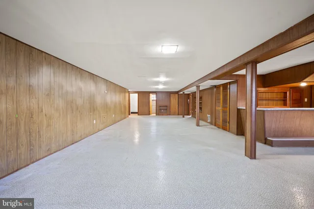 $485,000 | 8604 Imperial Drive, Laurel, MD 20708