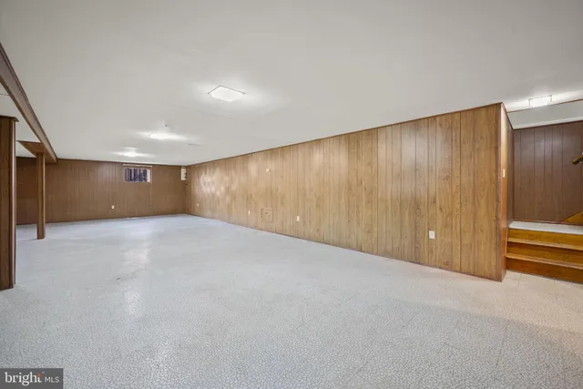 $485,000 | 8604 Imperial Drive, Laurel, MD 20708