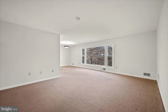 $485,000 | 8604 Imperial Drive, Laurel, MD 20708