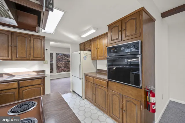 $485,000 | 8604 Imperial Drive, Laurel, MD 20708