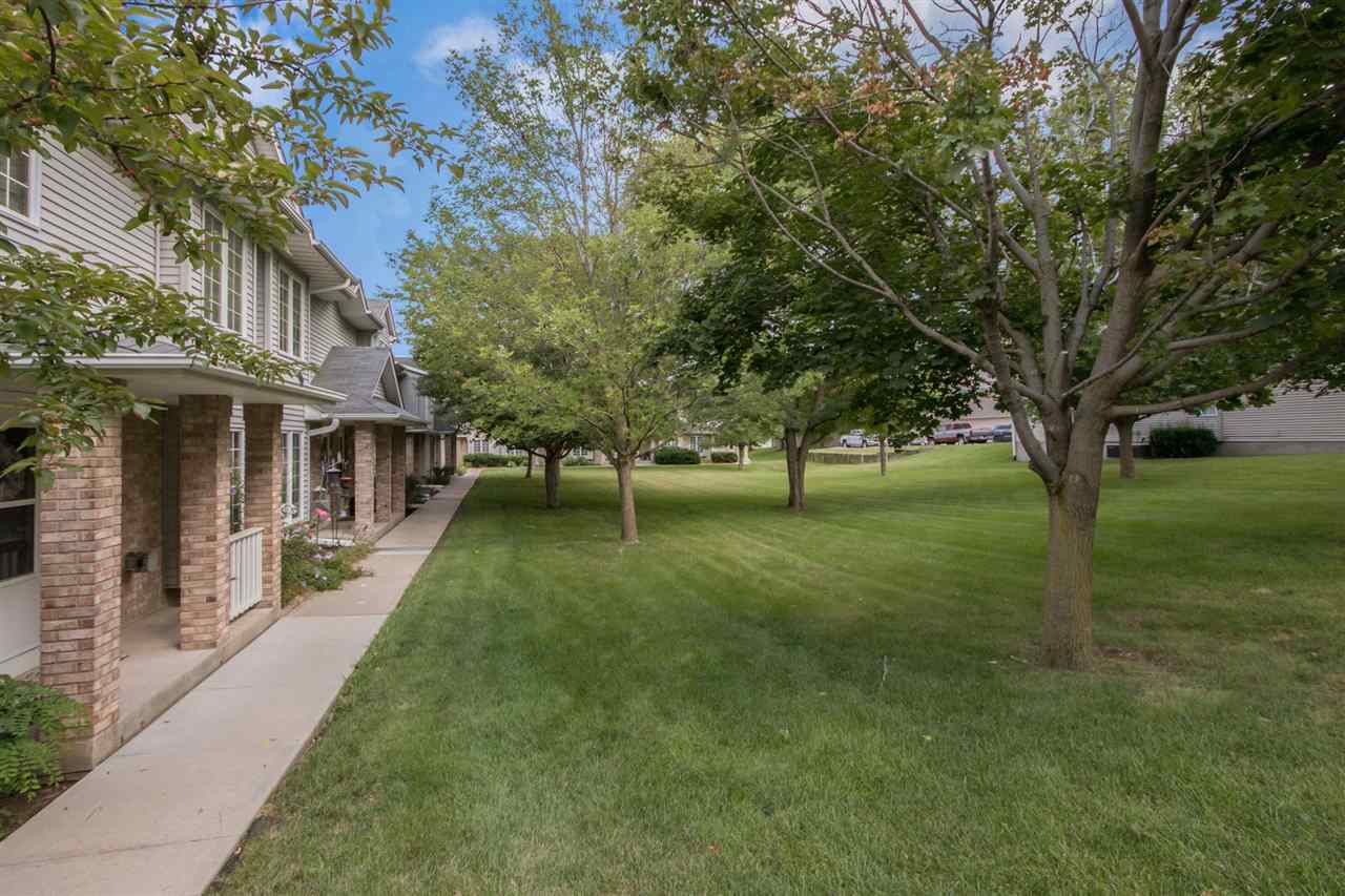 1933 Earl Road Iowa City, IA 52246 - Photo 17 of 17 Gallery Image 17