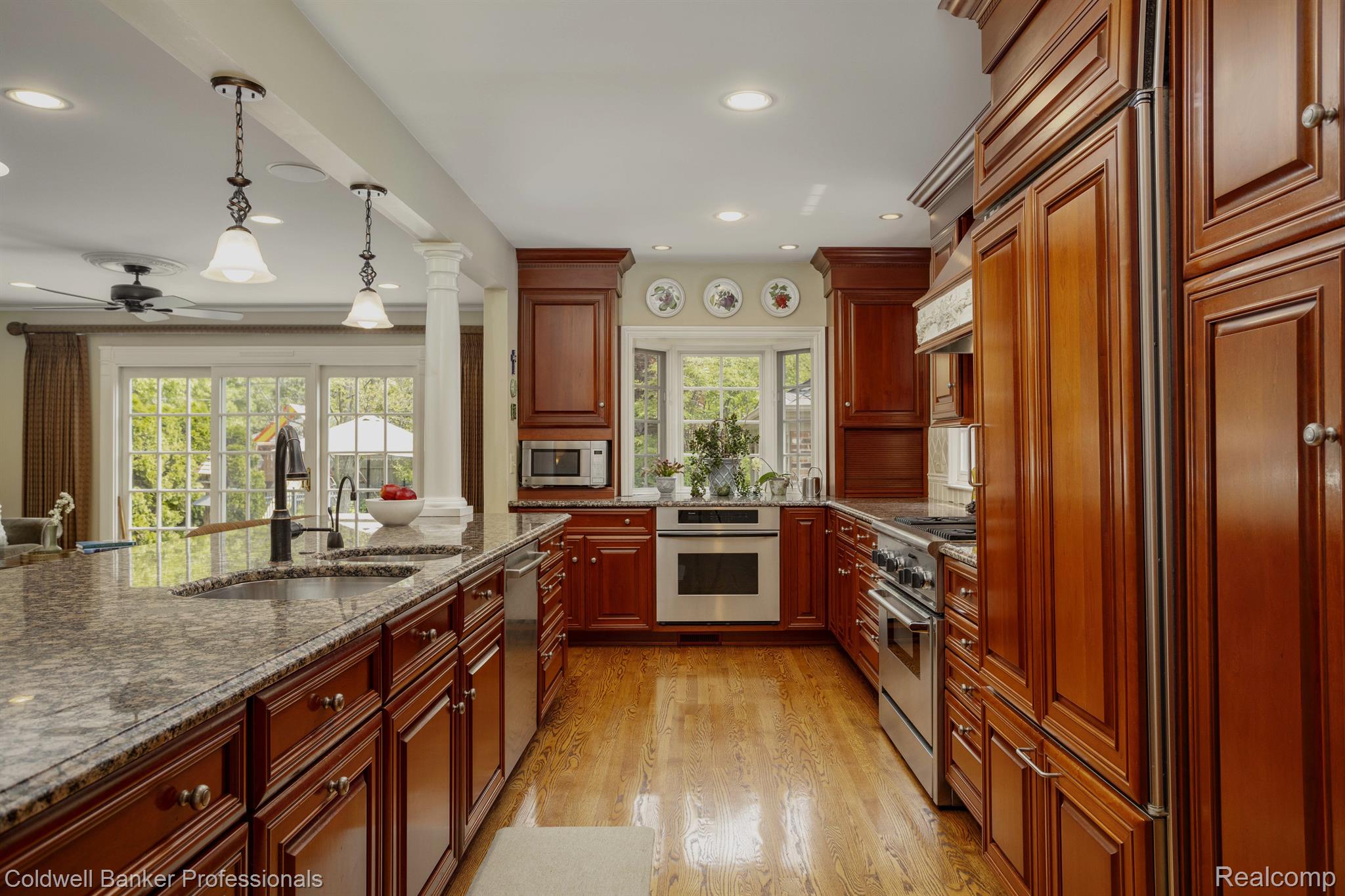558 Lincoln Road Grosse Pointe, MI 48230 - Photo 9 of 47 Gallery Image 9