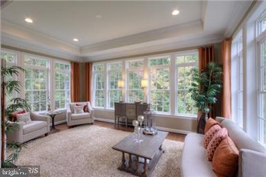 Sunlit Conservatory(previous model)