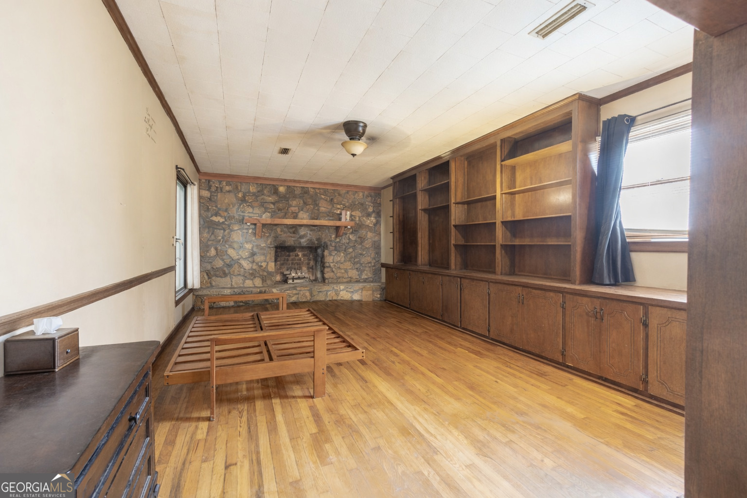 227 Bennett Street Heflin, AL 36264 - Photo 12 of 28 Disclaimer: This is just a decluttered version.