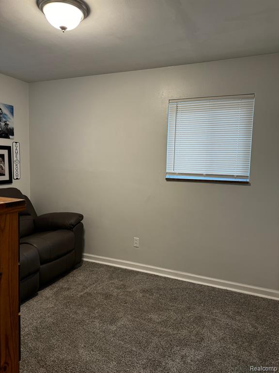 8948 Merriman Road Livonia, MI 48150 - Photo 22 of 31