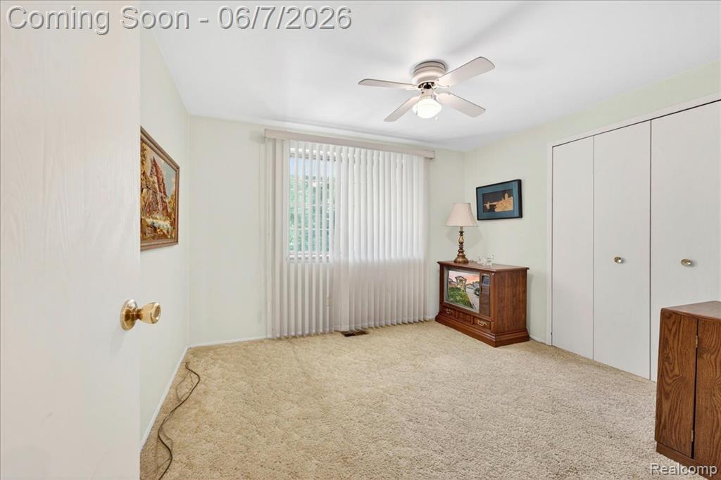 20257 Coachwood Road Riverview, MI 48193 - Photo 20 of 44