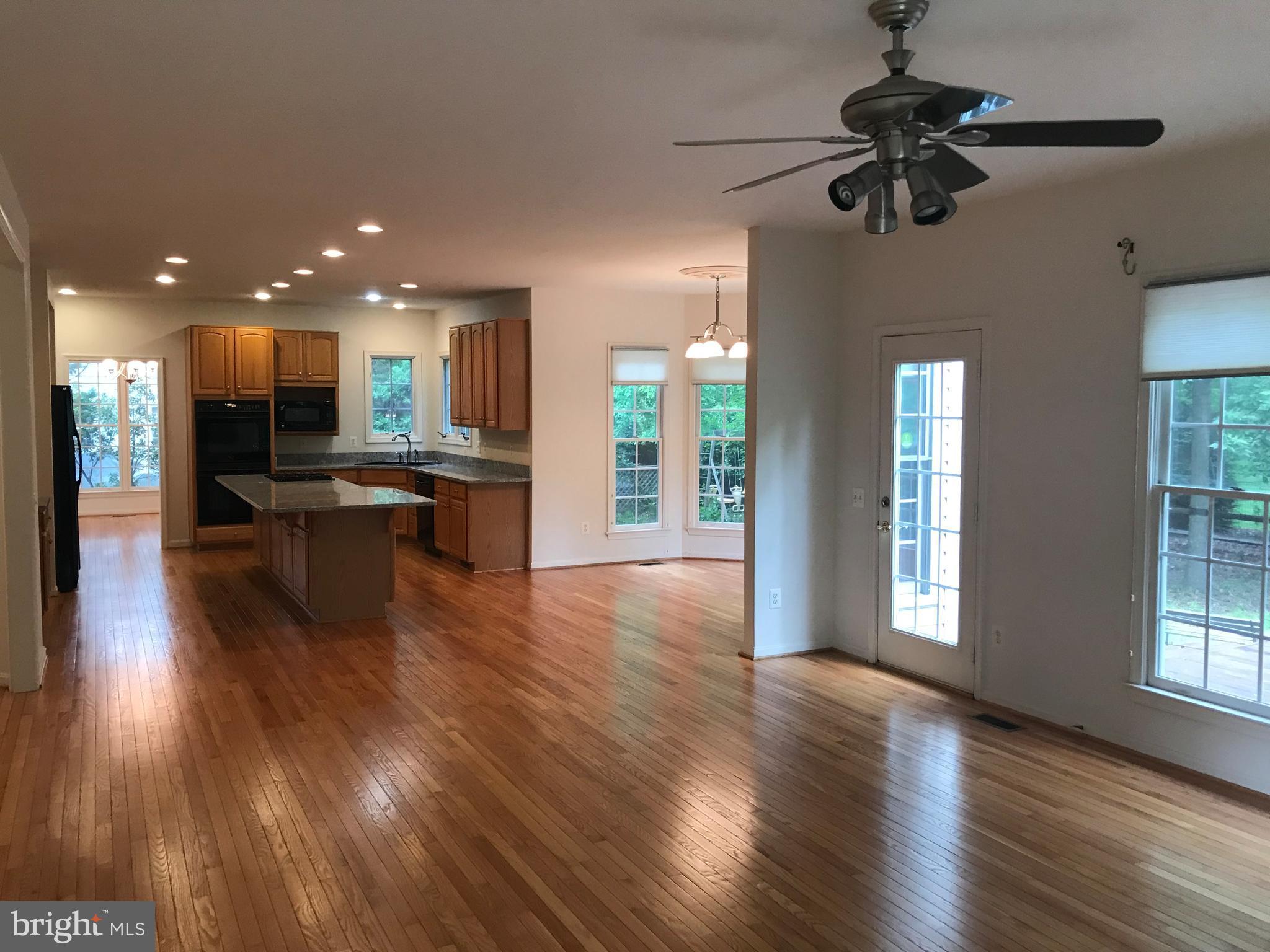6029 Sumner Road Alexandria, VA 22310 - Photo 15 of 30 Family Room