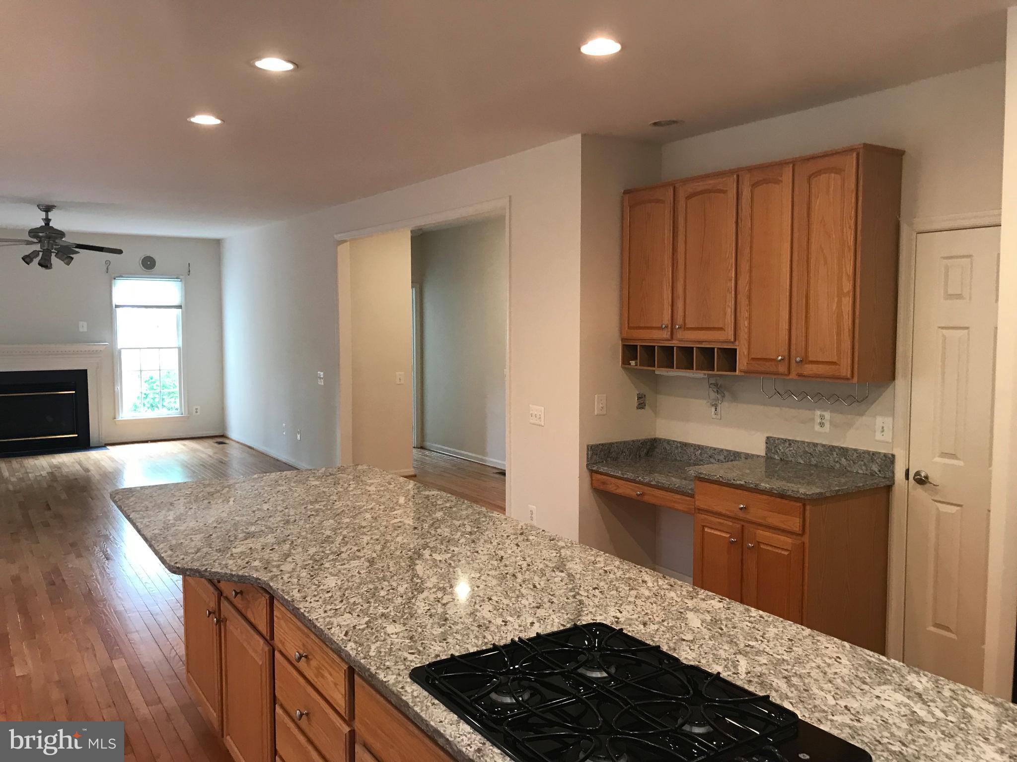 6029 Sumner Road Alexandria, VA 22310 - Photo 9 of 30 Kitchen has Granite Countertops