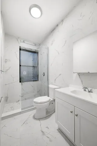 $850,000 | 411-421 Manhattan Avenue, Unit 4 | Harlem