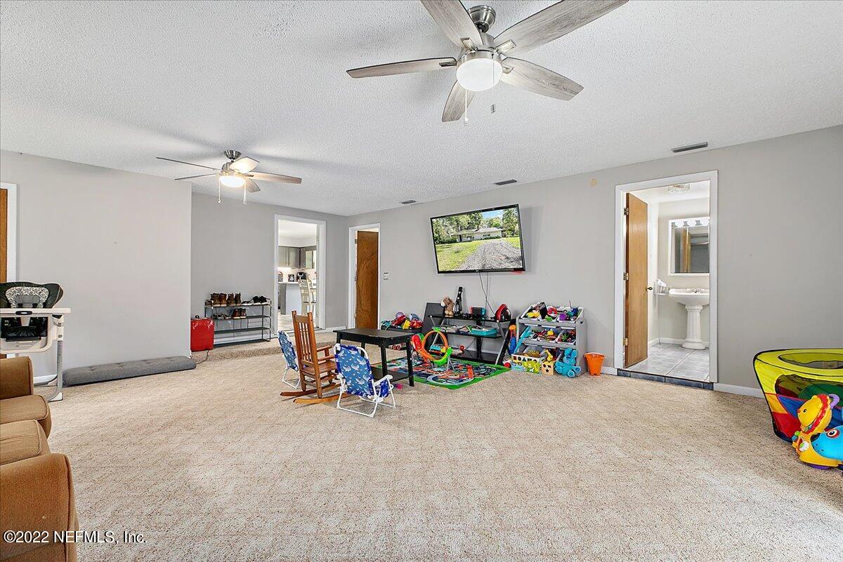 5857 J B Hines Road Macclenny, FL 32063 - Photo 8 of 20 08- Flex Space