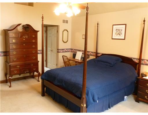 149 Wellington Road Aliquippa, PA 15001 - Photo 14 of 18 Master Bedroom.