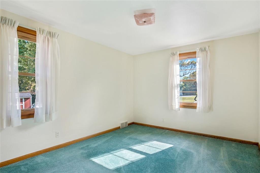 1320 Willowbrook Road New Castle, PA 16101 - Photo 8 of 13 Gallery Image 8