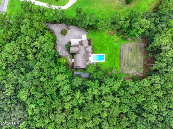 $1,395,000 | 40 Rose Dhu Creek Plantation, Bluffton, SC 29910