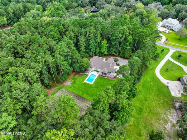$1,395,000 | 40 Rose Dhu Creek Plantation, Bluffton, SC 29910