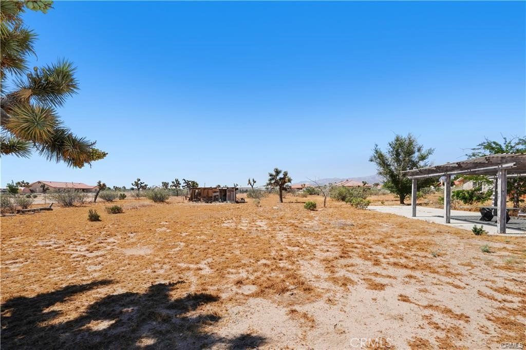 13227 Smith Road Phelan, CA 92371 - Photo 40 of 42 Gallery Image 40