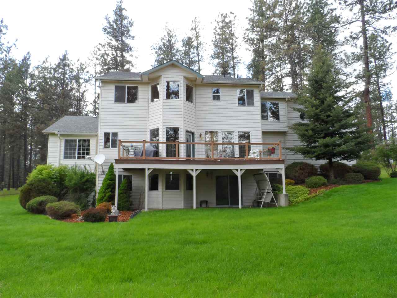 16006 North Castlebrook Lane Colbert, WA 99005 - Photo 2 of 19