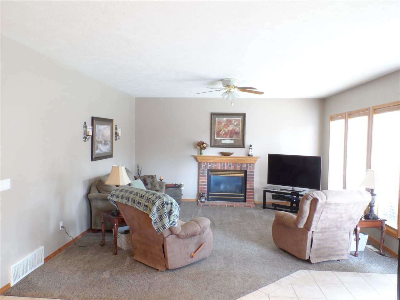 16006 North Castlebrook Lane Colbert, WA 99005 - Photo 3 of 19