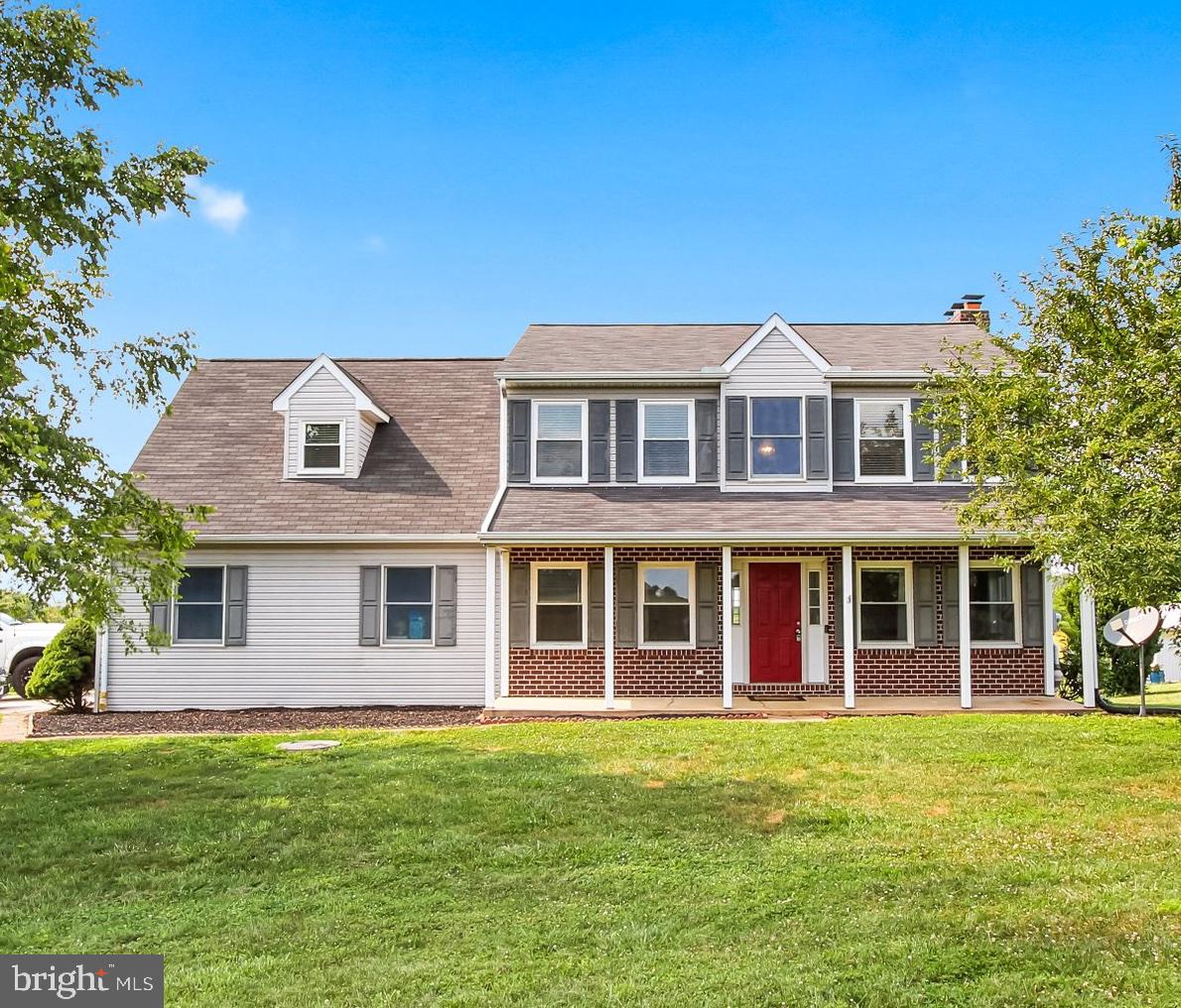 237 Woolen Mill Road New Park, PA 17352 - Photo 1 of 32 Gorgeous Colonial on 6 acres!