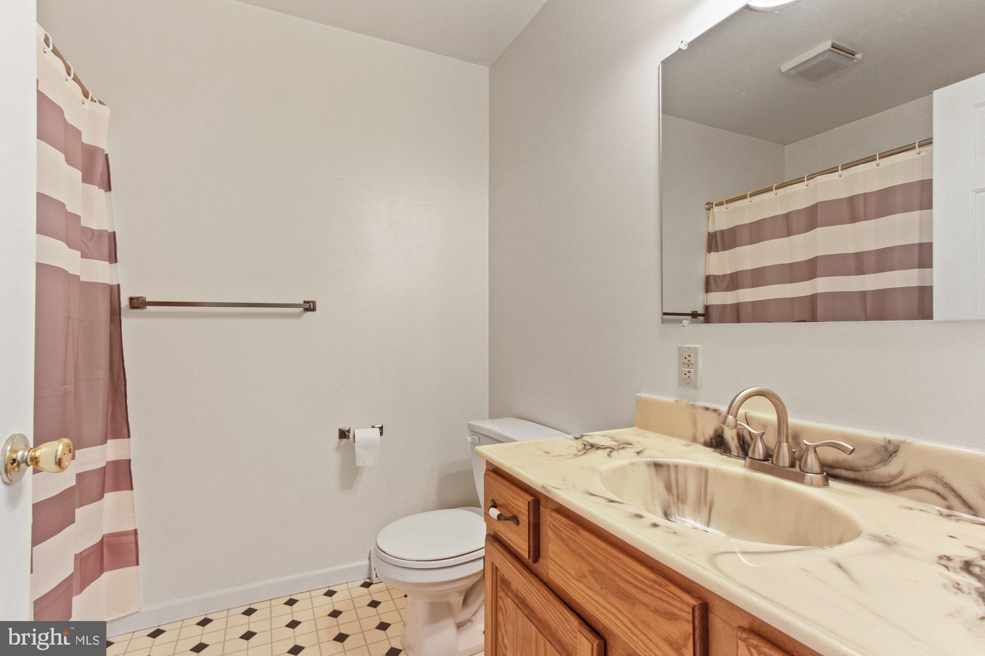 237 Woolen Mill Road New Park, PA 17352 - Photo 20 of 32 Full bathroom on upper level
