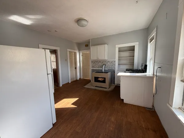 $2,200 | 1 East Park Terrace, Unit 3, Worcester, MA 01604