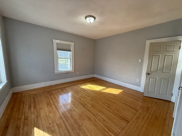 $2,200 | 1 East Park Terrace, Unit 3, Worcester, MA 01604