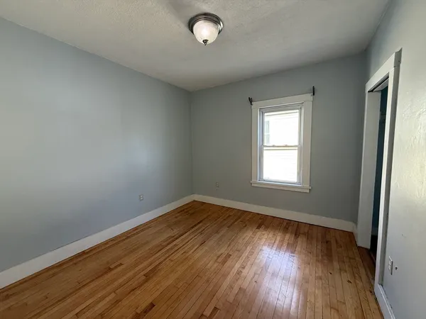 $2,200 | 1 East Park Terrace, Unit 3, Worcester, MA 01604