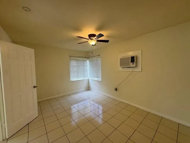 $1,350 | 1709 Moffett Street, Unit A, Hollywood, FL 33020