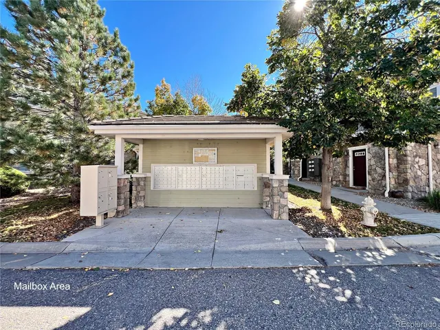 $2,550 | 12832 Mayfair Way, Unit B, Englewood, CO 80112