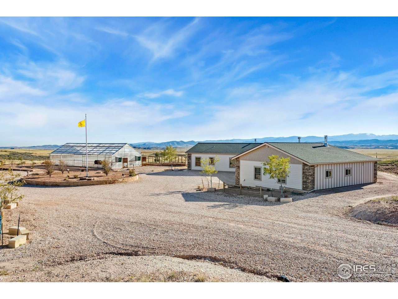 202 Roundtree Road Livermore, CO 80536 - Photo 6 of 50 Private drive up to the estate