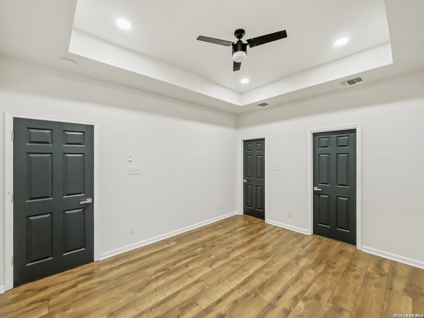 338 Southwest 42nd Street San Antonio, TX 78237 - Photo 15 of 25