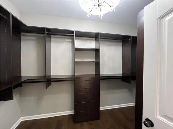 a view of walk in closet