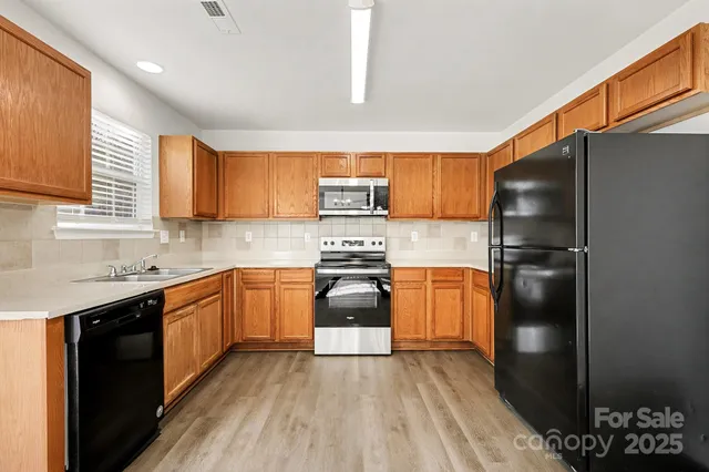 $359,900 | 5937 Firethorne Lane, Concord, NC 28025