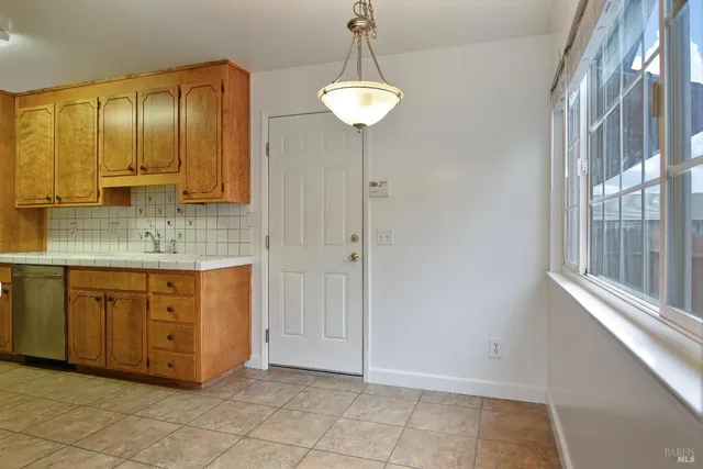 $499,000 | 393 Manzanita Avenue, Fairfield, CA 94533