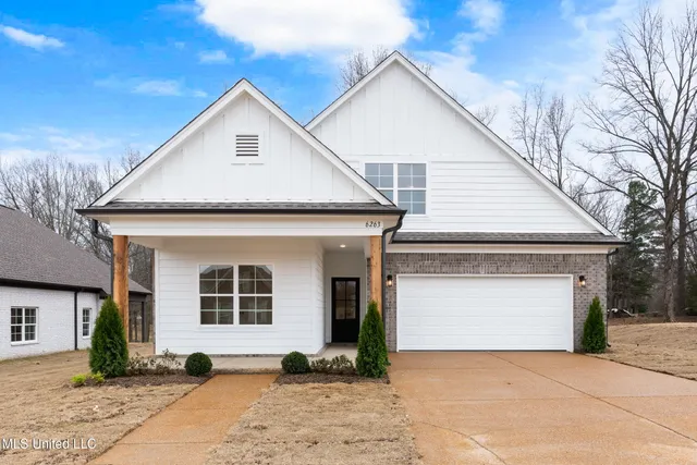 $324,900 | 6263 Clover Court, Walls, MS 38680