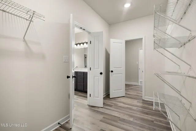 $325,900 | 6263 Clover Court, Walls, MS 38680