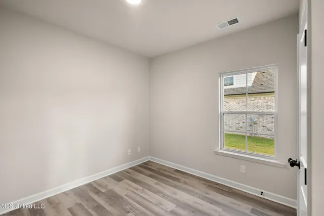 $325,900 | 6263 Clover Court, Walls, MS 38680